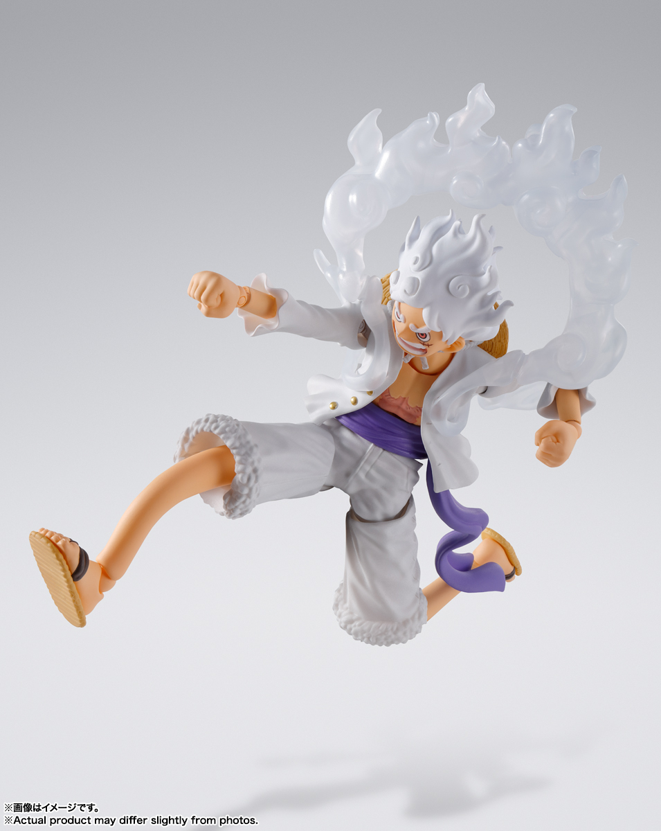 MONKEY.D.LUFFY GEAR5 "ONE PIECE" by S.H.Figuarts